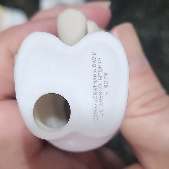 1982 Jonathan & David Precious Moments Enesco Jesus loves me - Picture 4 of 4